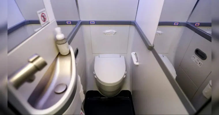 Imagem ilustrativa da notícia Novo "banheiro premium" da LATAM gera polêmica nas redes sociais