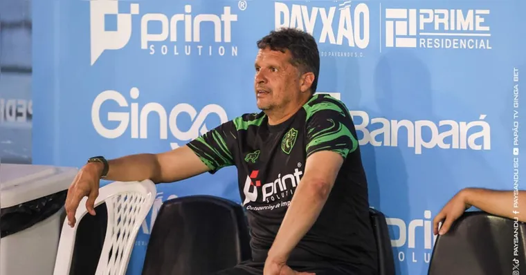 Imagem ilustrativa da notícia Claudinei vive pior momento no comando técnico do Paysandu