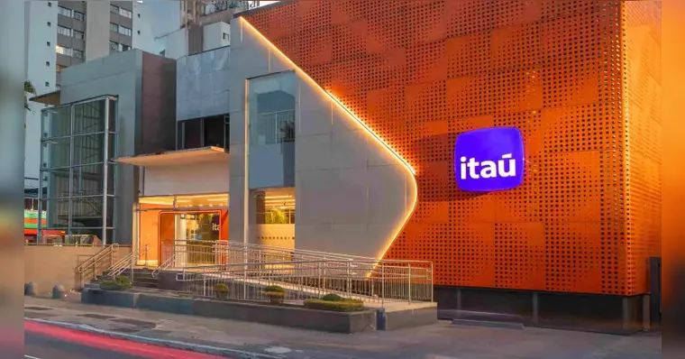 Imagem ilustrativa da notícia Itaú demite funcionários após avaliar produtividade no home office