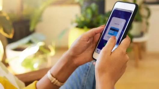 Aplicativos de bancos apresentam instabilidade nesta segunda-feira (6)