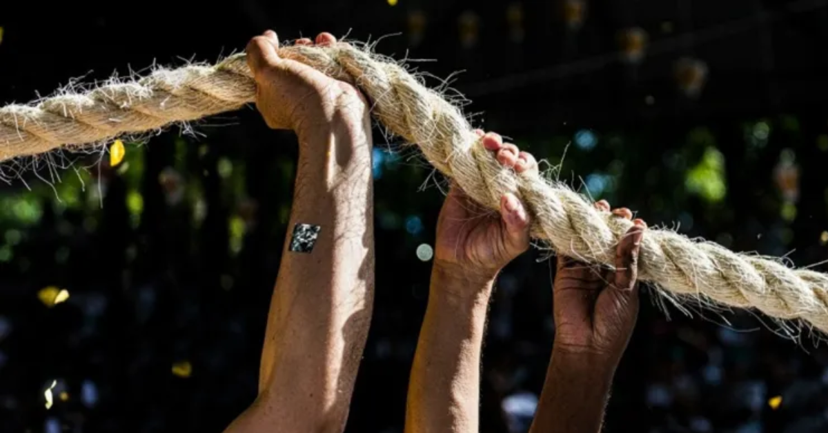 Tão representativa do Círio, a corda foi utilizada pela primeira vez em 1855 e, apesar de ter perdido a função inicial, trinta anos mais tarde acabou sendo incorporada oficialmente à procissão.