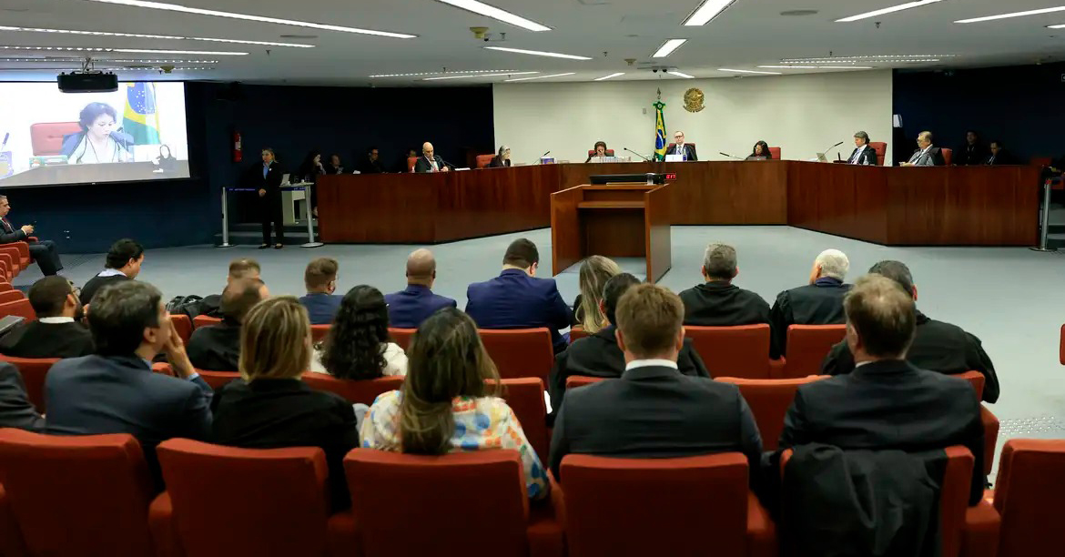 A sessão será aberta com o voto do ministro Alexandre de Moraes, relator da ação penal do Núcleo 4.