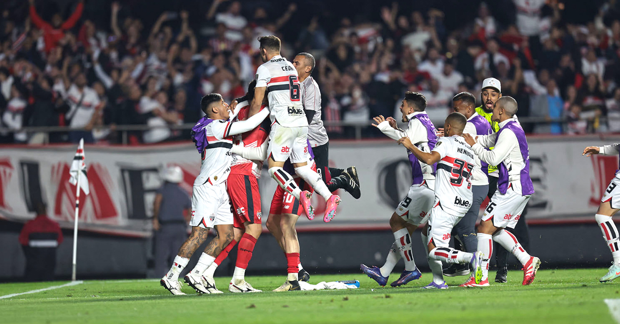 Tricolor quer o tetra da Liberta