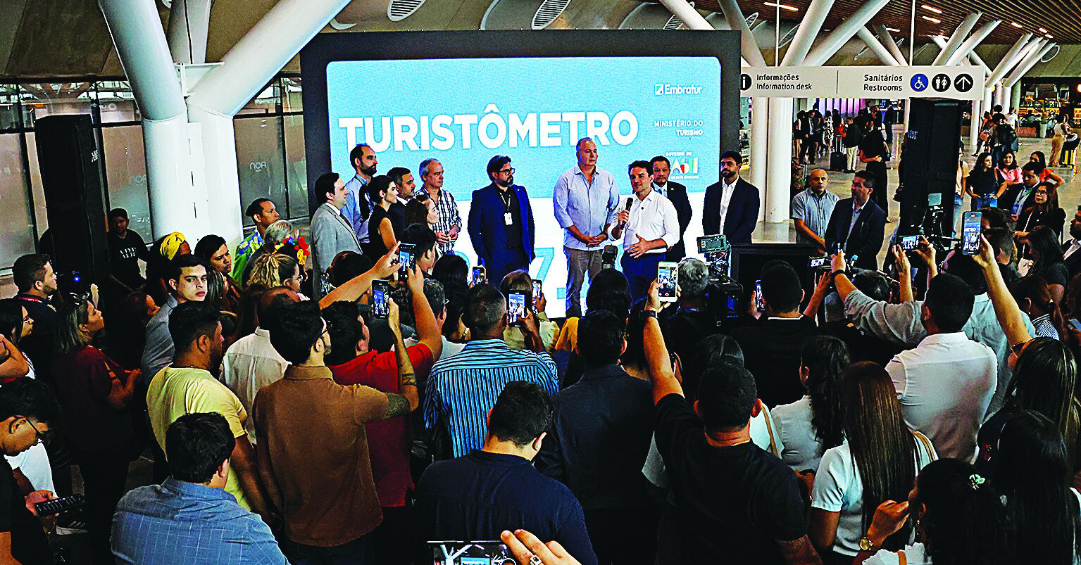 Marca de 6,8 milhões de turistas estrangeiros no país é festejada