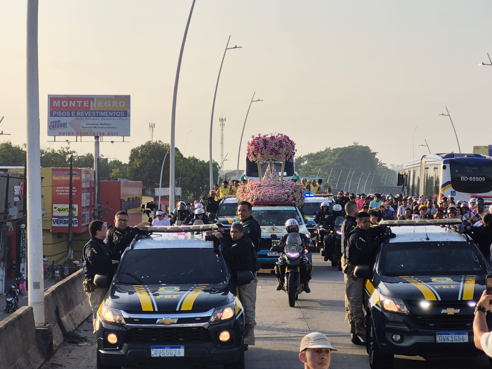 Romaria Rodoviária: Imagem Peregrina passou o Parque Shopping
