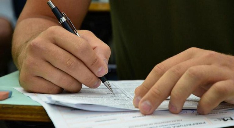 FASEPA: 575 vagas, salário de até R$ 1.724,64 e último dia para se inscrever
