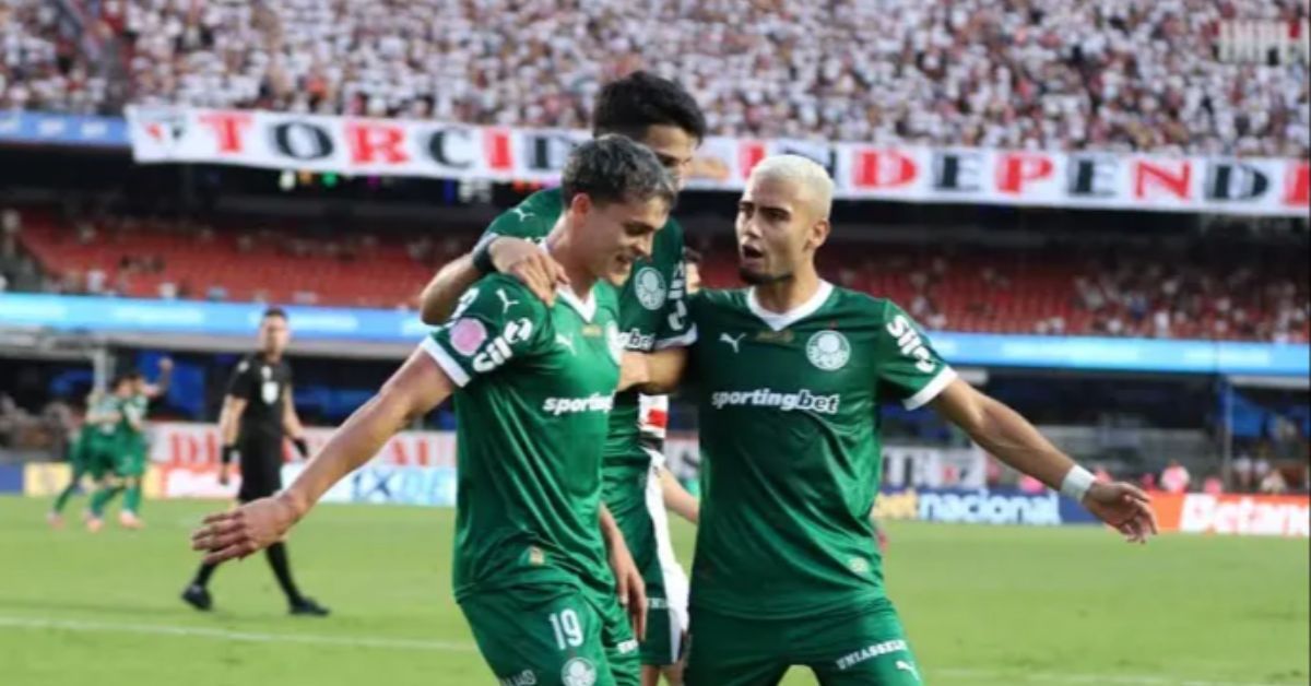 De virada, Palmeiras vence São Paulo em clássico emocionante