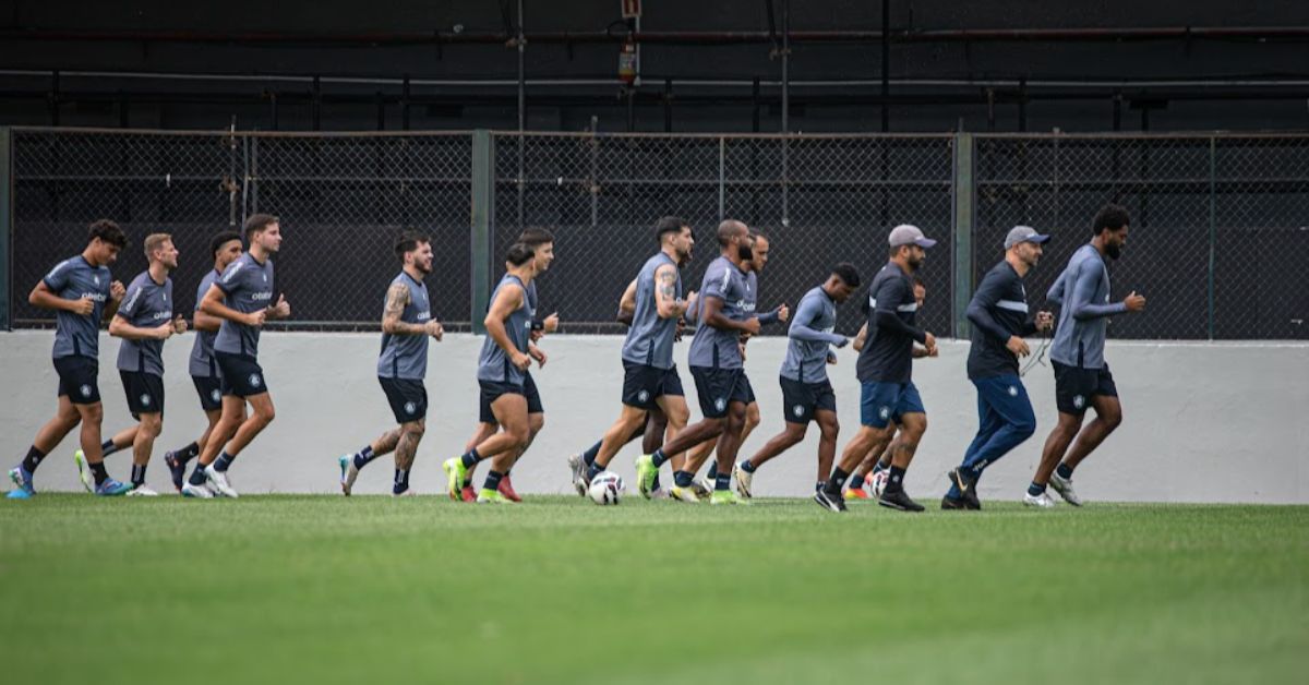 Com uma dúvida na formação, Guto define relacionados do Remo