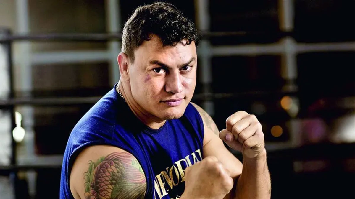 Popó chora e diz que vai abandonar o boxe após "humilhação"