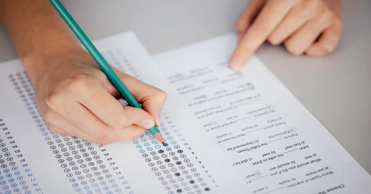 Candidatos se preparam para concursos públicos, que somam mais de 21 mil vagas abertas em todo o país nesta semana.