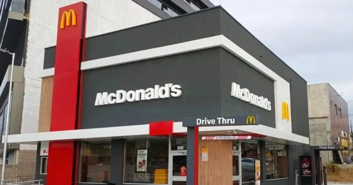 Nova Unidade do McDonald's chega em novo shopping de Belém.
