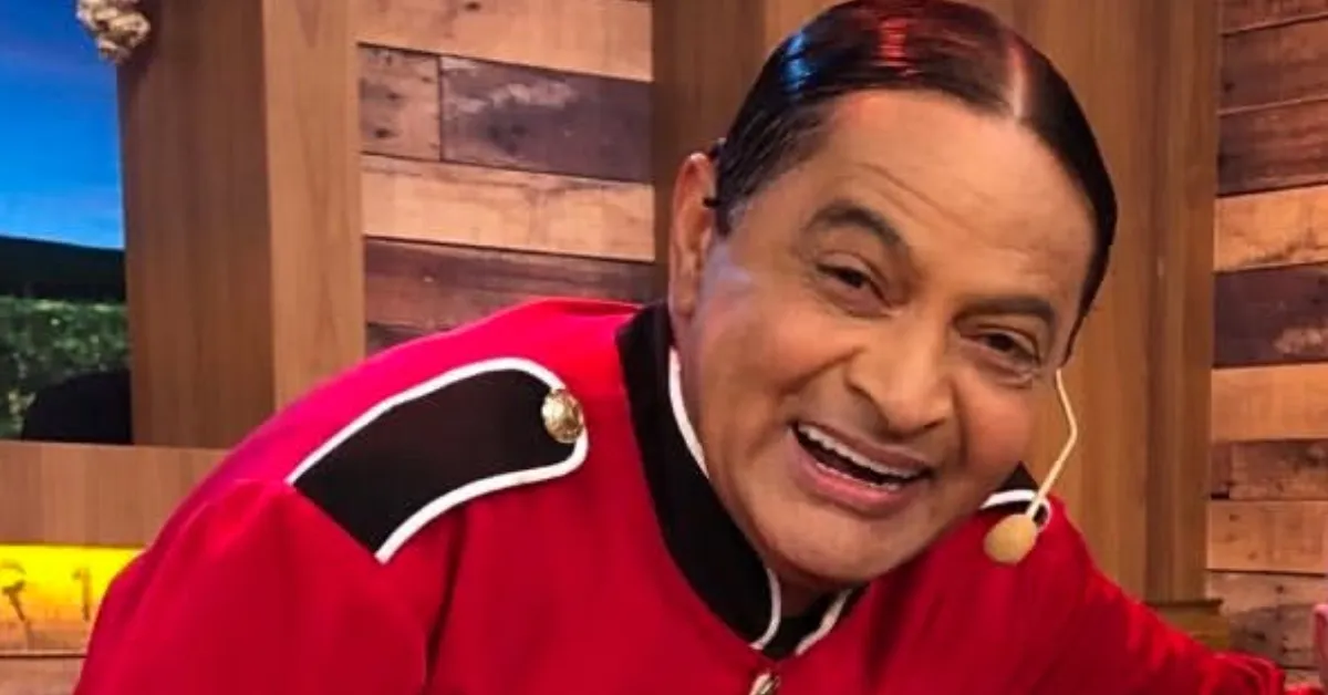 Faxinildo, humorista do SBT, segue em recuperação após procedimento cardíaco.