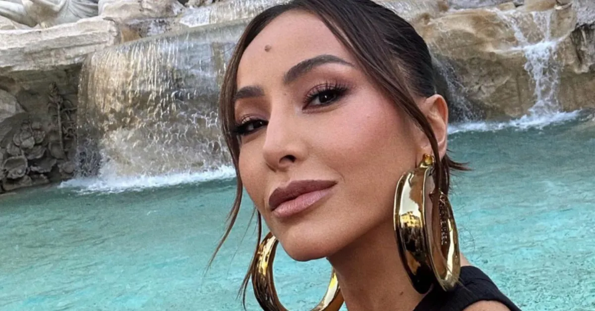 Sabrina Sato comenta fase de transformação pessoal após separação.