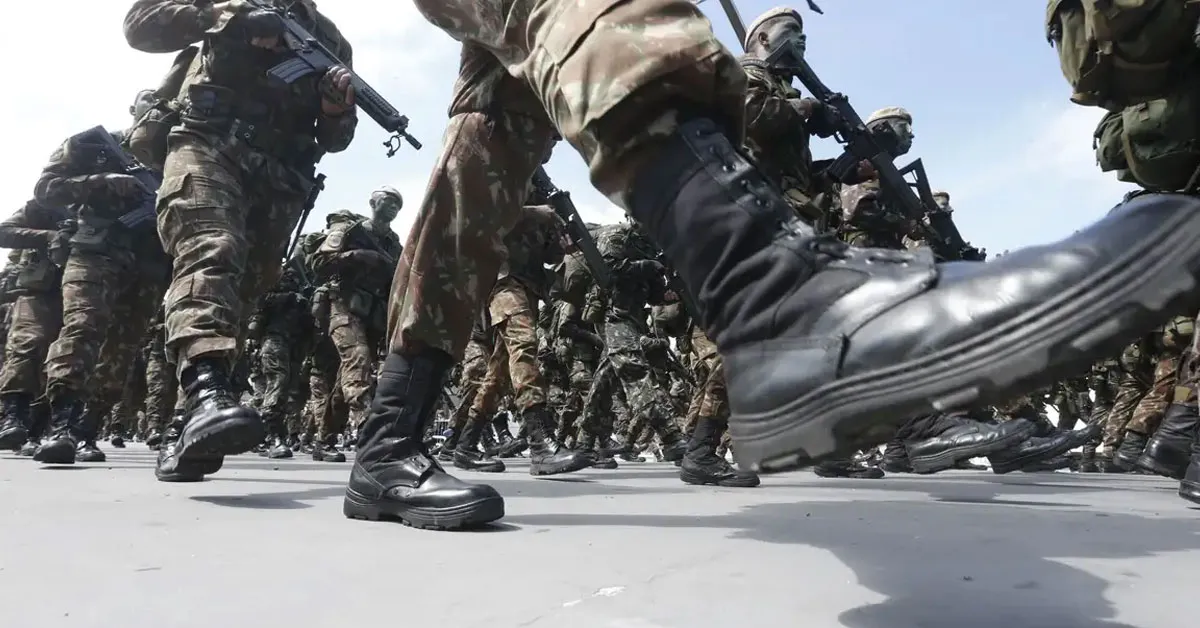 Exército de 960 mil soldados se alia a China e Rússia global