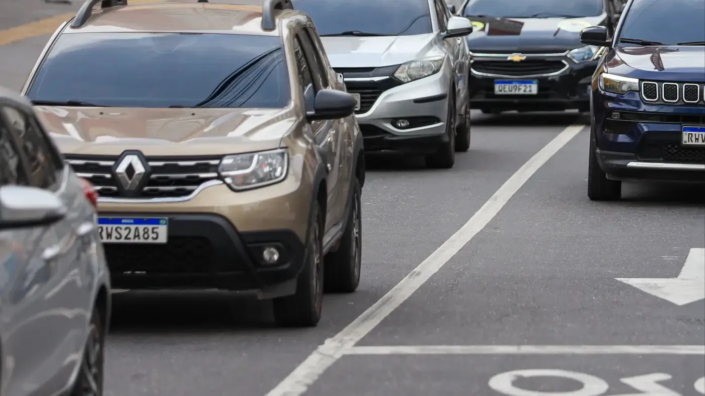 Veículos com final de placas 01 a 31 têm descontos no IPVA