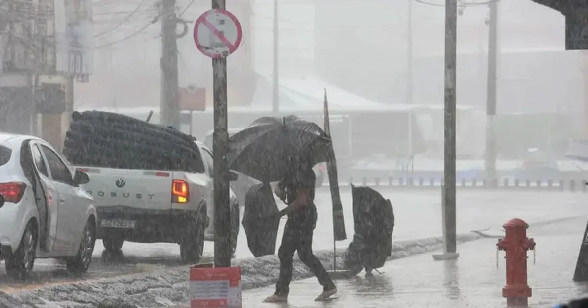 Temporais, ventos fortes e acumulados elevados podem causar alagamentos