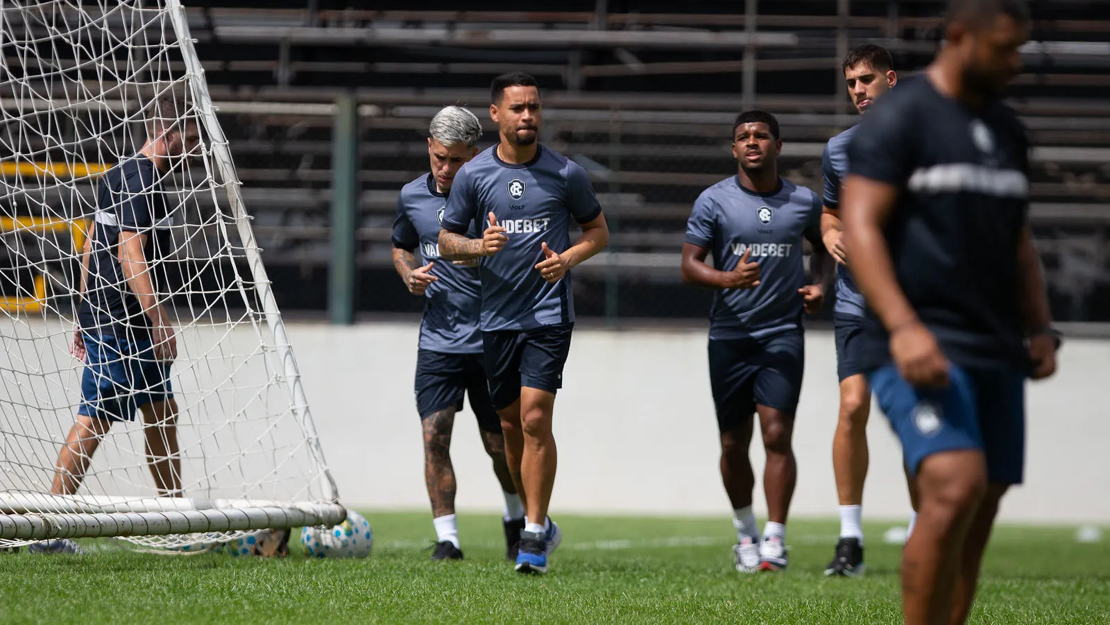 Red Bull Bragantino e Clube do Remo se enfrentam em duelo decisivo na Série A.