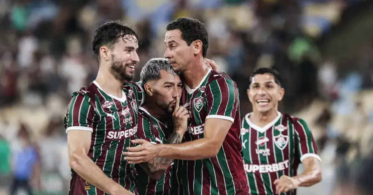 Empate em 1 a 1 garante vaga do Fluminense na final do Campeonato Carioca, com defesas decisivas de Fábio e pênalti convertido por Ganso.