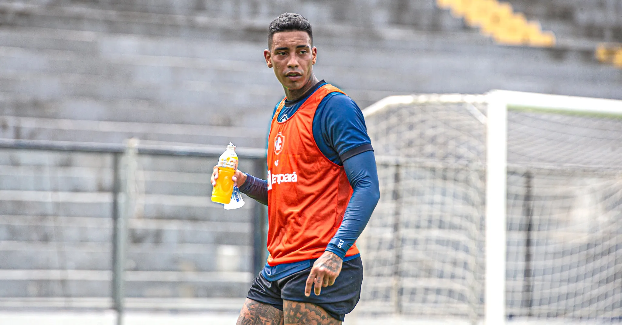 Alef Manga deve estar em campo pelo Leão