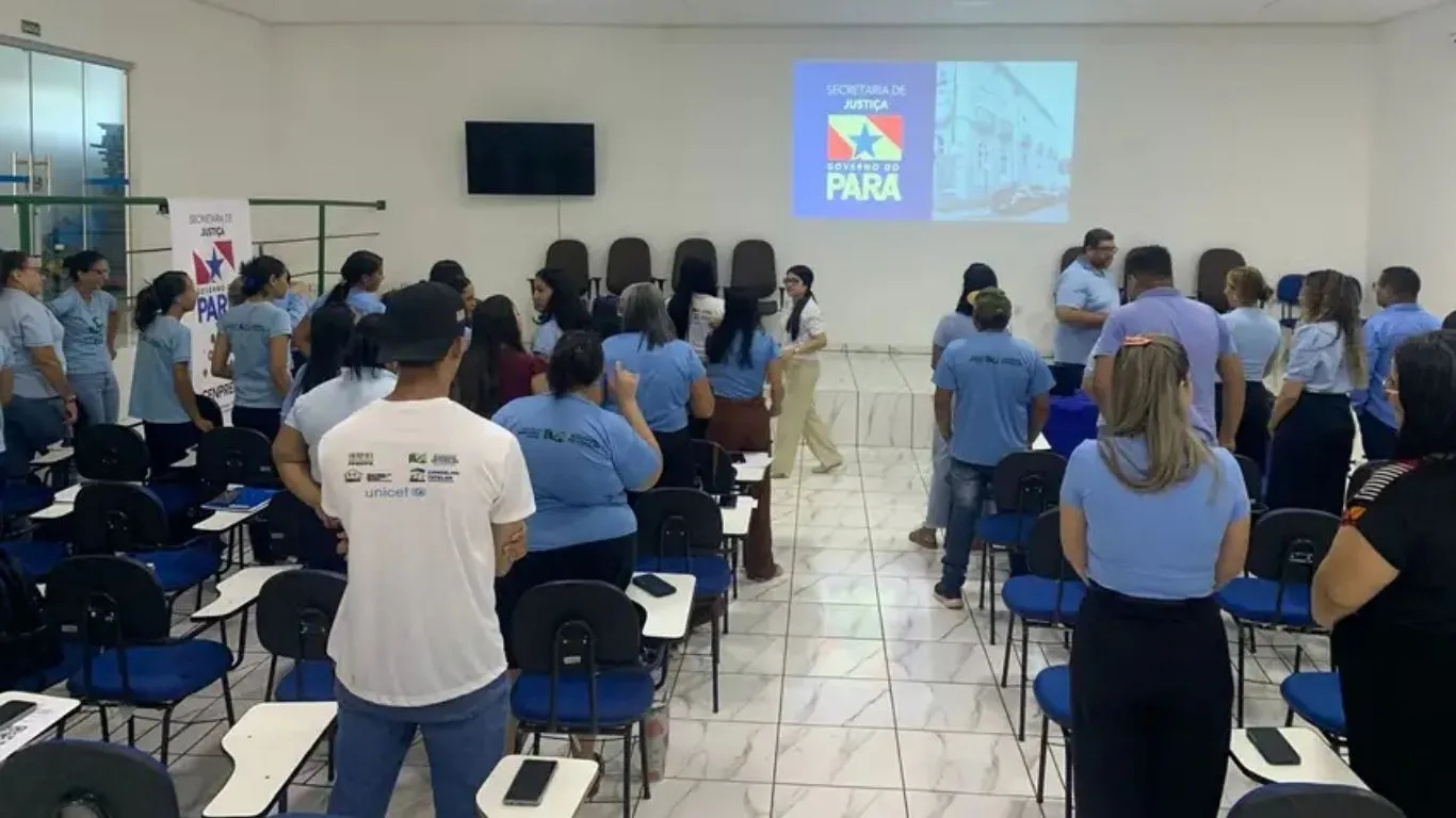 A formação destacou que o combate ao uso de substâncias exige uma resposta articulada.