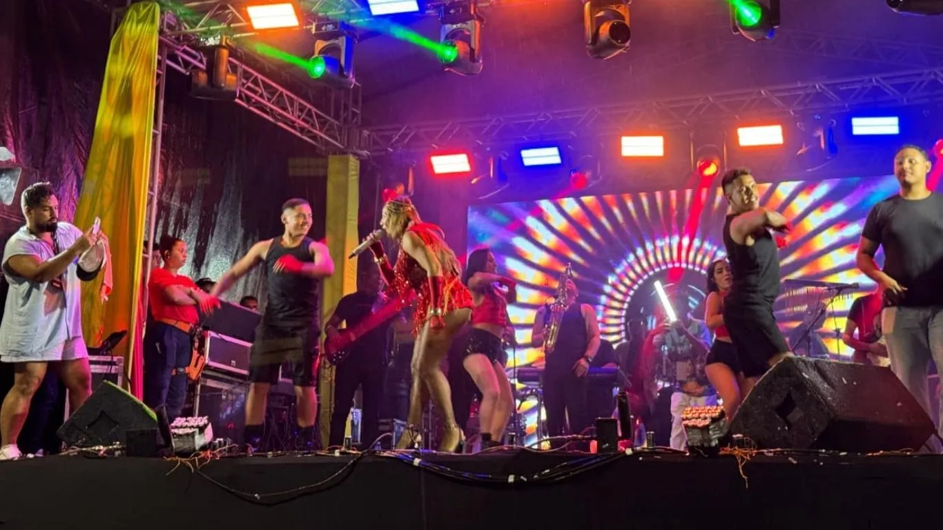 O Carnaval 2026 em Marabá começou oficialmente com "pé direito" e muita animação.