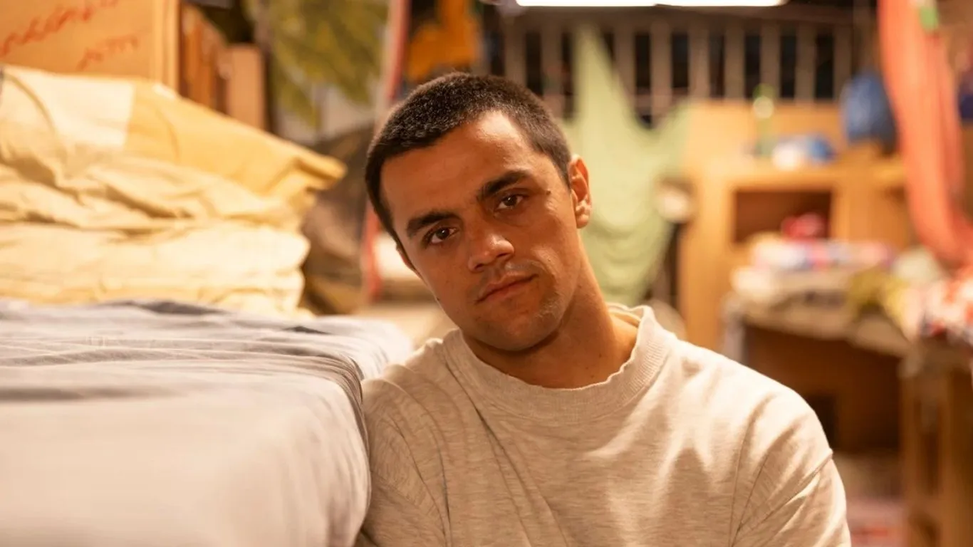 "Na minha mente, o Daniel é uma pessoa perdoada por mim. O perdão não é a ausência de justiça, mas uma libertação interior", declarou o ator Felipe Simas