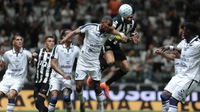 Leão jogou bem, mas empate tem sabor de derrota