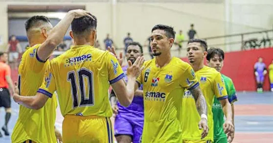 Esmac superou a sensação da competição e fez valer a tradição.