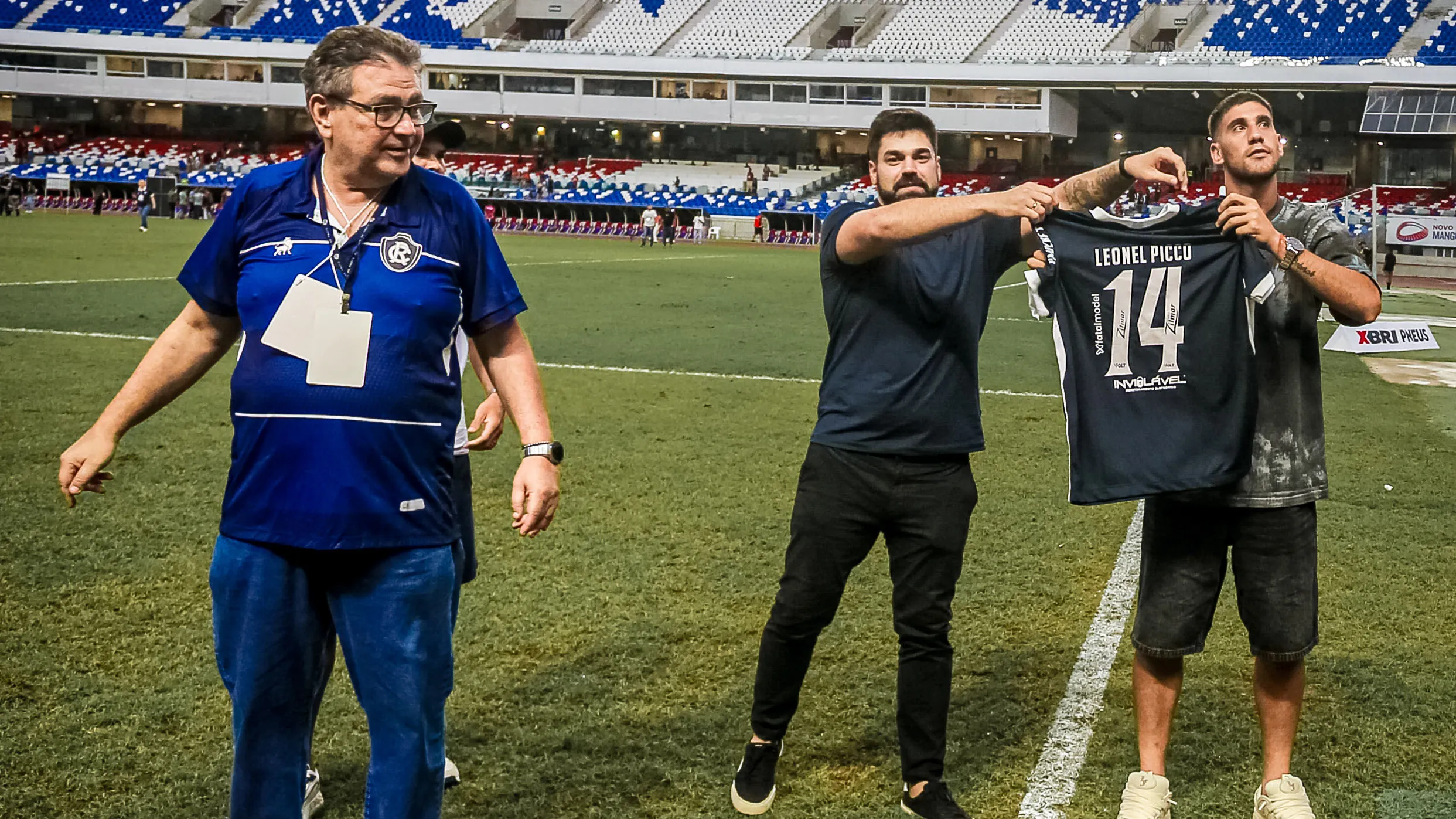 Clube do Remo anuncia reforços, incluindo o volante argentino Leonel Picco (camisa 14), em busca de fortalecer o time para a Série A do Campeonato Brasileiro.
