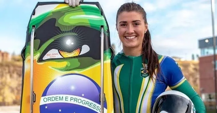 Nicole Silveira faz duas descida no Skeleton