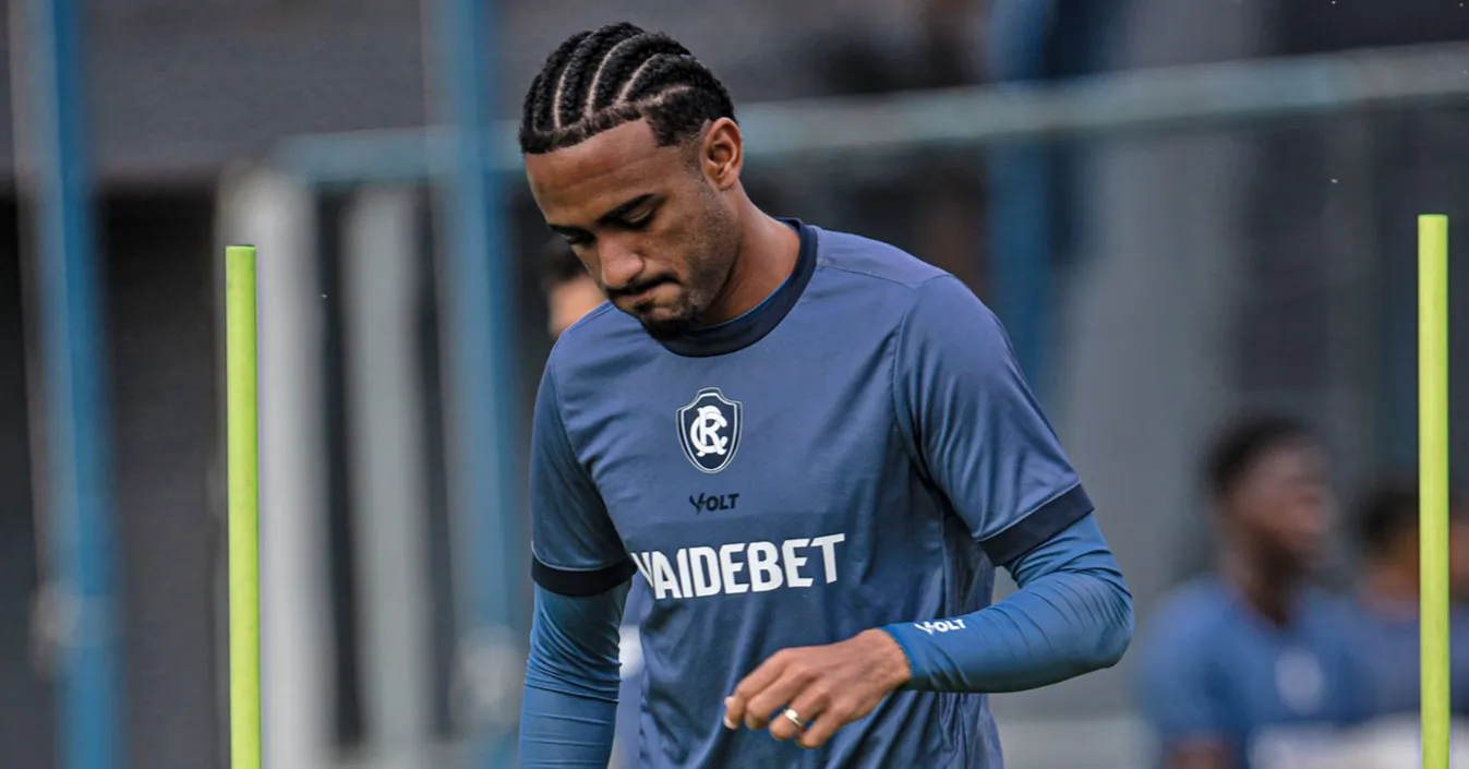 Kayky Almeida fez um golaço, mas contra