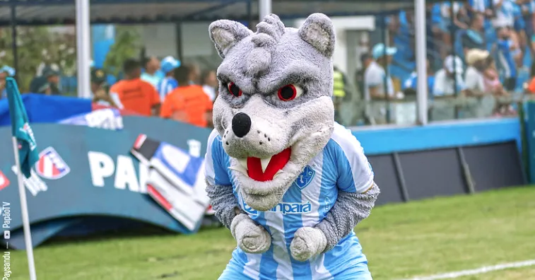 O Lobo quer fazer mais uma vítima no Parazão