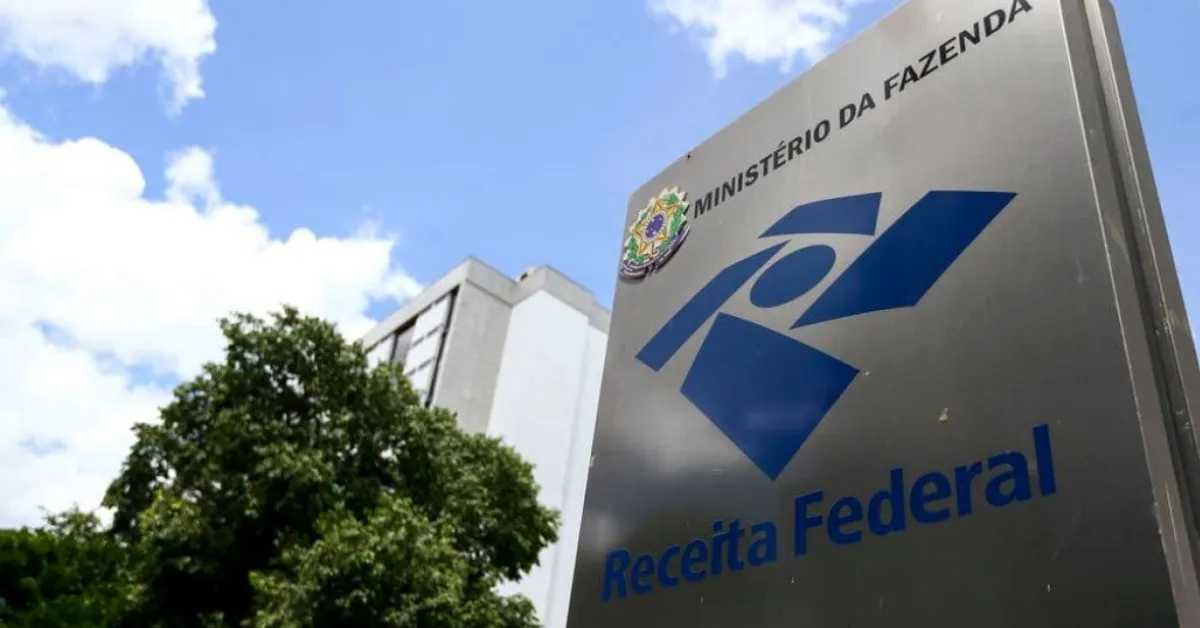 A Receita Federal destacou que a Constituição Federal não permite a criação de impostos sobre movimentações financeiras.