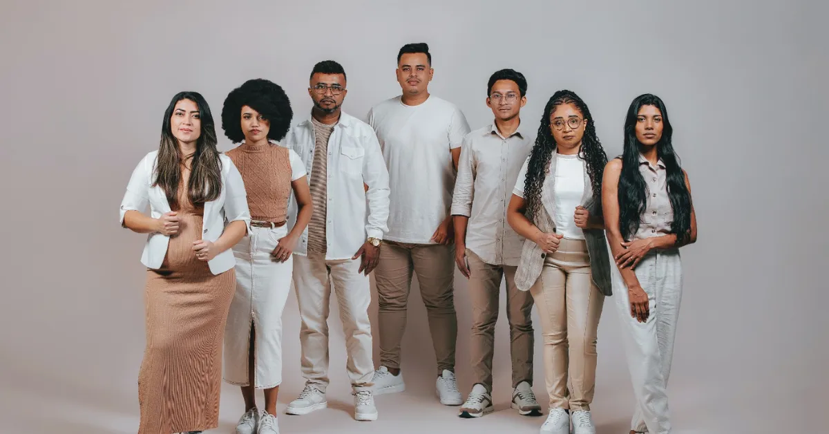 O videoclipe conta com a participação de um coral formado por integrantes de diferentes grupos musicais ligados à Igreja Adventista e à Assembleia de Deus.