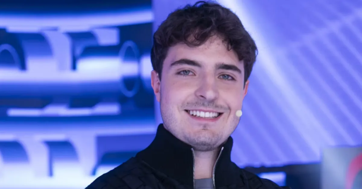 João Augusto Liberato falou sobre sua chegada à programação da Record e o início da trajetória profissional na televisão.