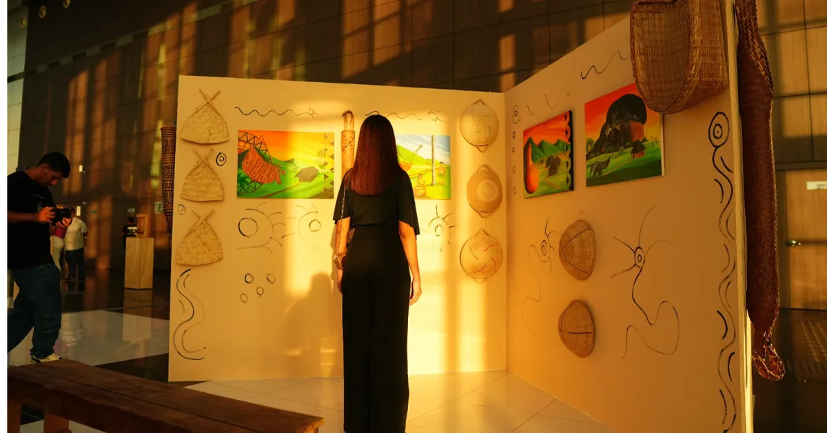 A exposição reúne produções de artistas dos estados de Rondônia, Roraima, Amapá e Pará