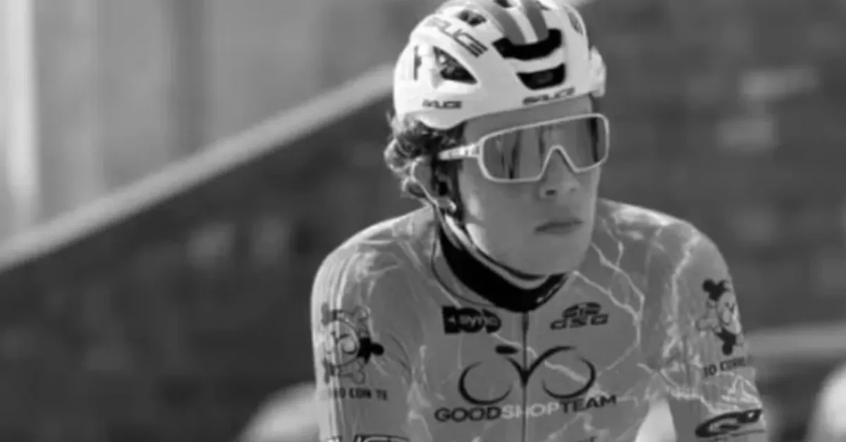 A morte foi confirmada pela equipe Goodshop Team, que divulgou nota oficial informando o falecimento do atleta de 18 anos.