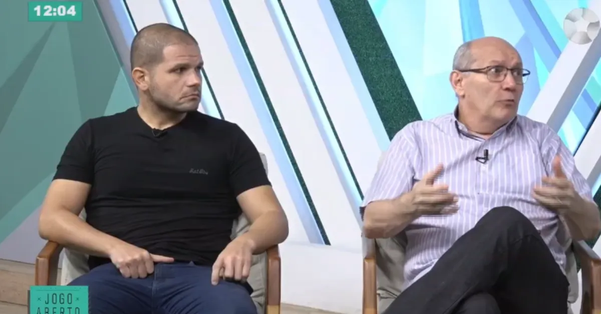 Na roda de conversa, Liane Coelho contou com a presença dos jornalistas Guilherme Guerreiro e Saulo Zaire,