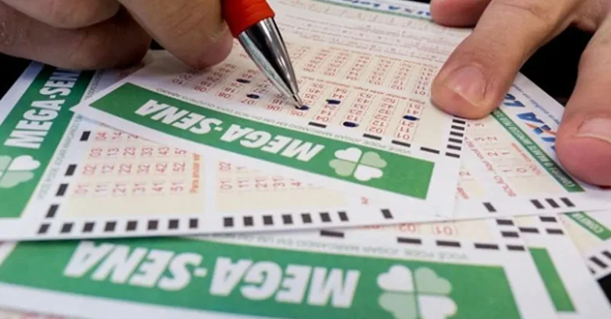 O sorteio terá transmissão ao vivo no canal da Caixa no YouTube e na página das Loterias Caixa no Facebook.