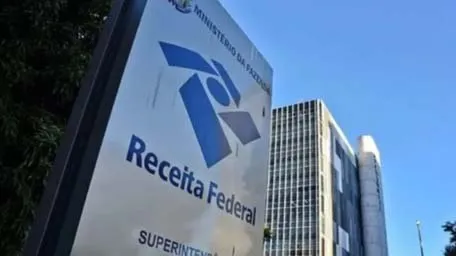 É hora de acertar as contas com a Receita Federal