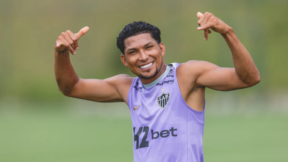 De saída do galo, Rony já teria acertado com o Santos.