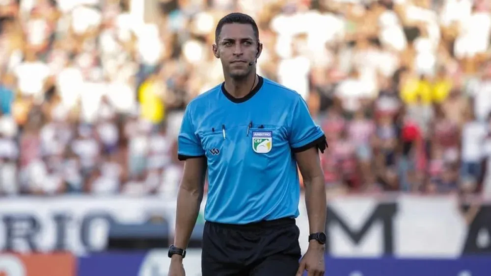 Remo e Paysandu se enfrentam com arbitragem FIFA no Mangueirão.