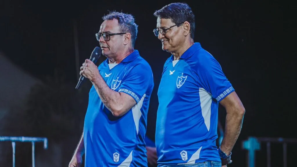 Presidente do Águia de Marabá, Sebastião Ferreira Neto, o Ferreirinha, ao lado do vice Pedrinho Corrêa