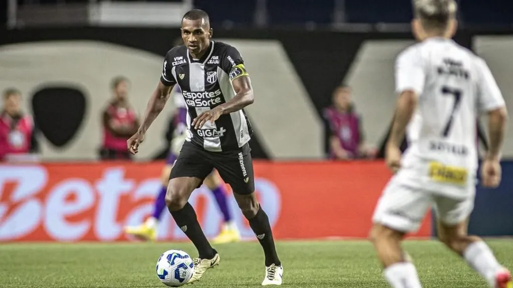 Marllon deixa o Ceará e acerta transferência para o Clube do Remo