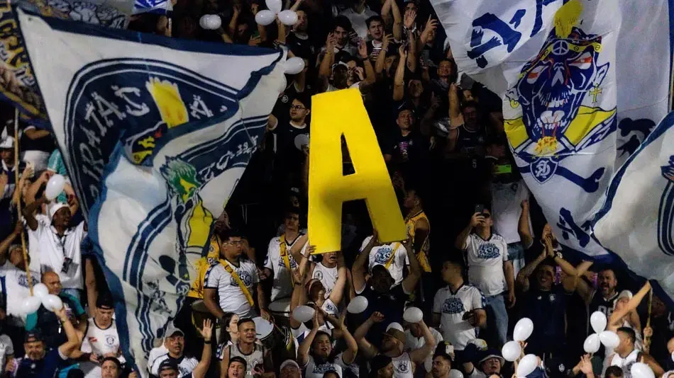 Remo sai da zona de rebaixamento após empate emocionante com Atlético Mineiro