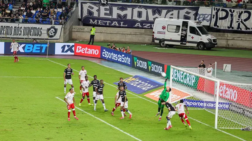 Clube do Remo empata com Internacional e se mantém fora da zona de rebaixamento na Série A