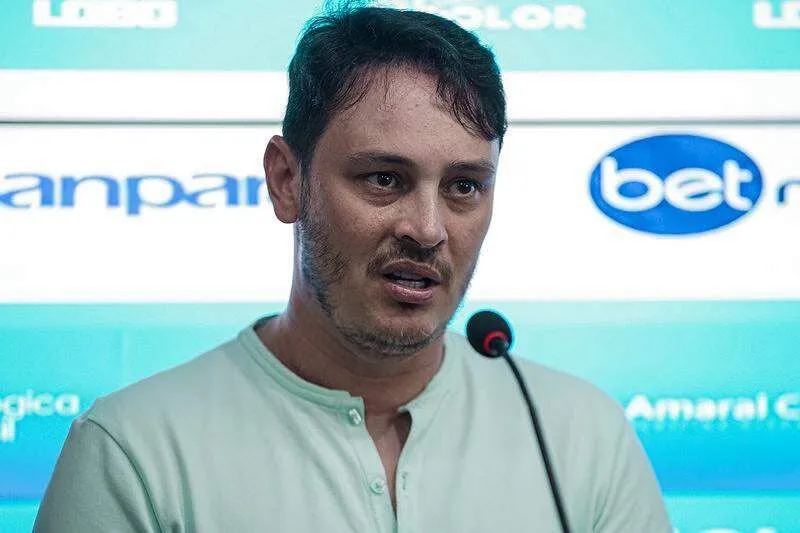 Roger Aguilera se destaca como principal credor do Paysandu em Recuperação Judicial.