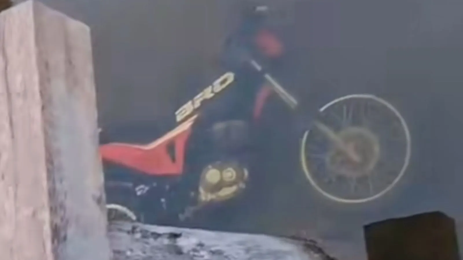 A Polícia Civil foi acionada e esteve no local para realizar os procedimentos iniciais de investigação