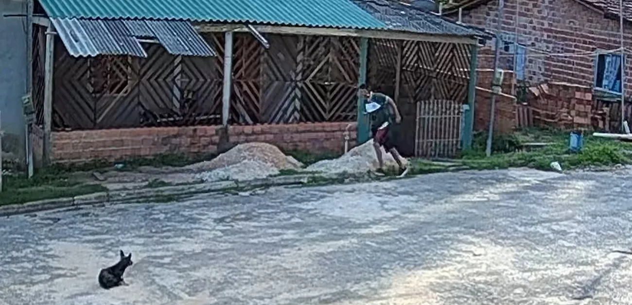 Imagem ilustrativa da notícia: VÍDEO: homem ateia fogo em mulher por ciúmes em Salinópolis