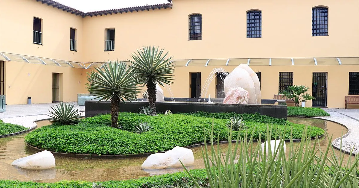 Espaço São José Liberto, em Belém: antigo presídio marcado por dor e violência, hoje transformado em polo cultural, mas ainda carregado de memória e energia.